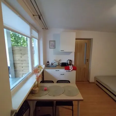 Quarto em Acomodações Particulares Goscinne U Doris *